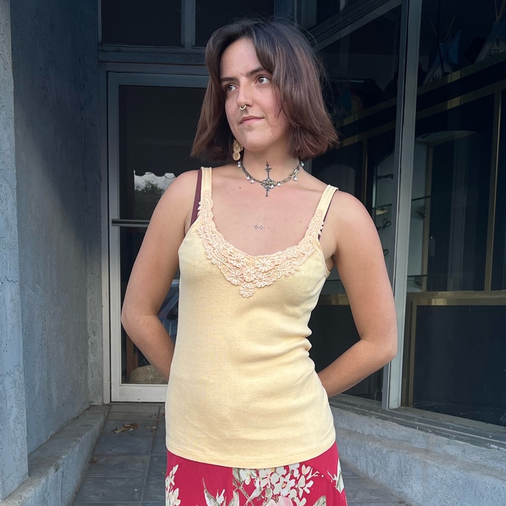 Y2K Kleids Yellow Lace Trim Tank Top Made in USA Cottagecore Boho Camisole